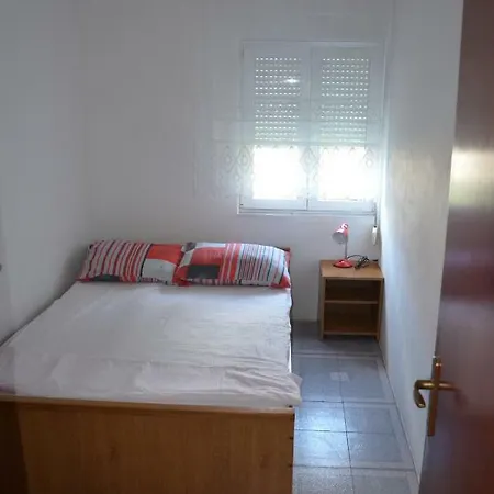 Jure Apartmán